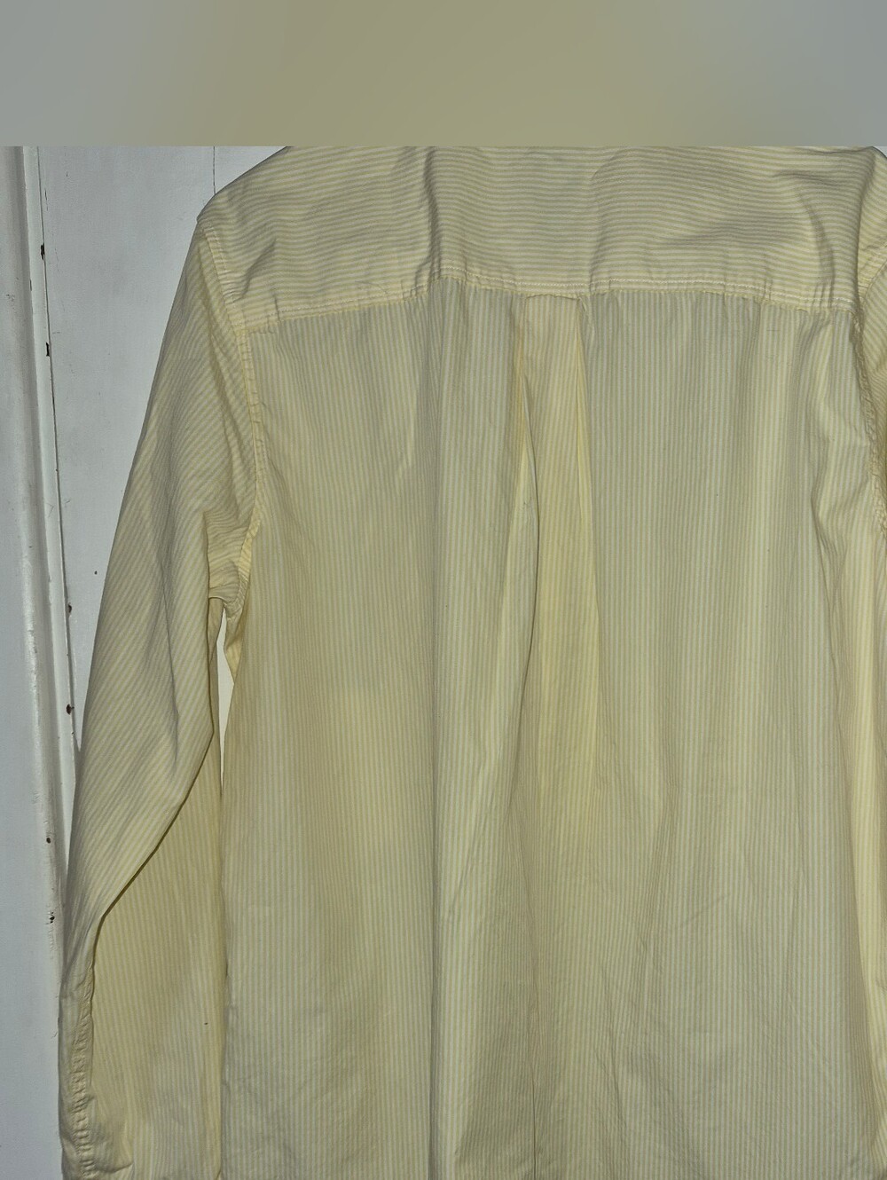 GAP Pale Yellow Striped Lightweight Cotton Casual Button Down Shirt - Picture 2 of 4